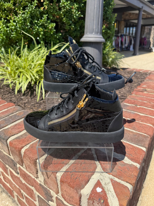 Vist Large View of Product Image Which is Used Giuseppe Sneakers 9