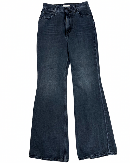 Vist Large View of Product Image Which is Gently used Levi’s Women’s Jeans Size 2-26