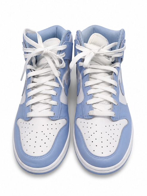 Vist Large View of Product Image Which is Used Nike Performance Shoes 9
