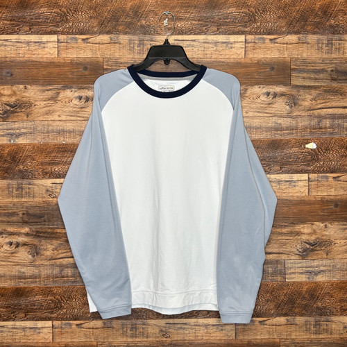 Vist Large View of Product Image Which is Used Peter Millar Mens Long Sleeve Top L/16-16.5