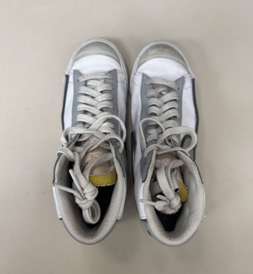 Vist Large View of Product Image Which is Used Nike Casual Shoes 7