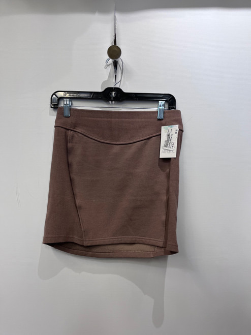 Vist Large View of Product Image Which is Used Lululemon Athletica Active Skirt 4-27