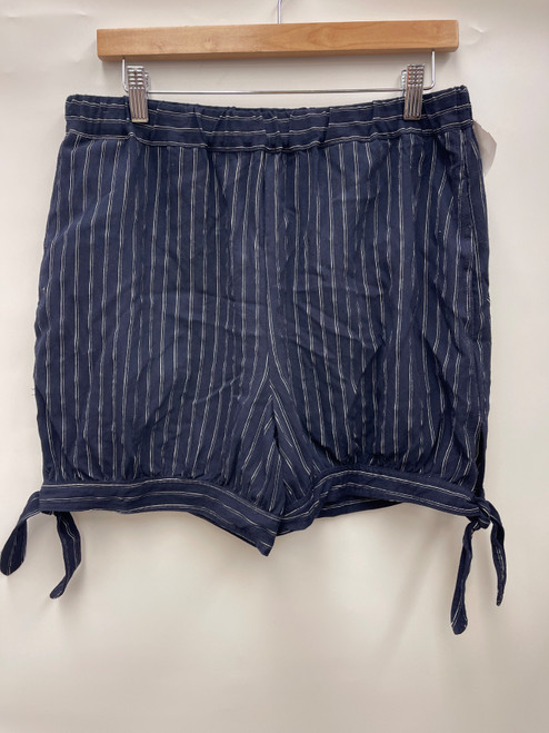 Vist Large View of Product Image Which is Used Maeve Shorts 10-30