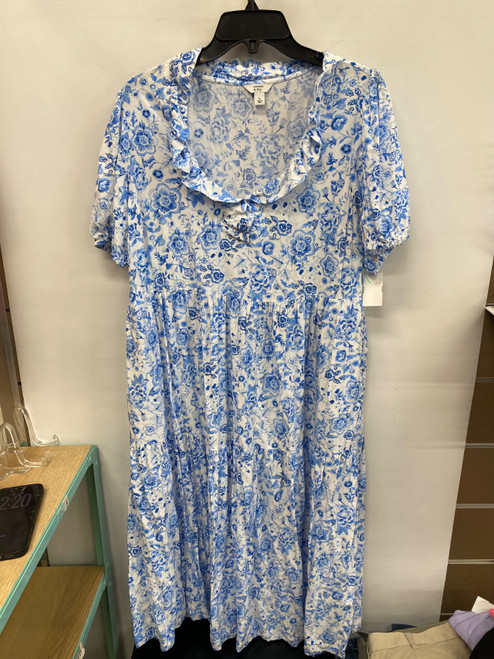 Vist Large View of Product Image Which is Used Crown & Ivy Long Dress B L-12/14