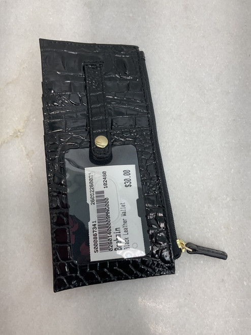 Vist Large View of Product Image Which is Used Brahmin Leather Wallet
