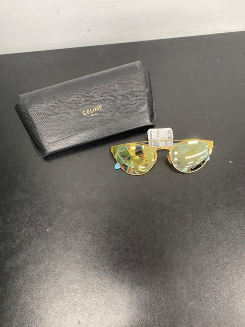 Vist Large View of Product Image Which is Used Unbranded Sunglasses