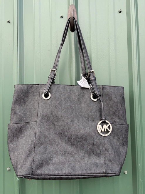 Vist Large View of Product Image Which is Used Michael Michael Kors Large Leather Handbag