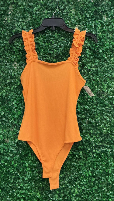Vist Large View of Product Image Which is Used Le Lis Sleeveless Top M-8/10