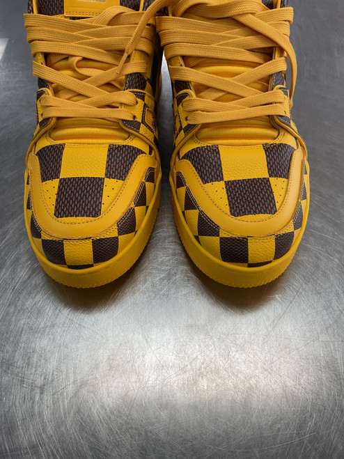 Vist Large View of Product Image Which is Used Louis Vuitton Mens Casual Shoes 8
