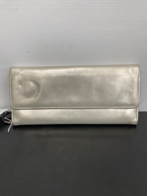 Vist Large View of Product Image Which is Used Hobo Leather Wallet