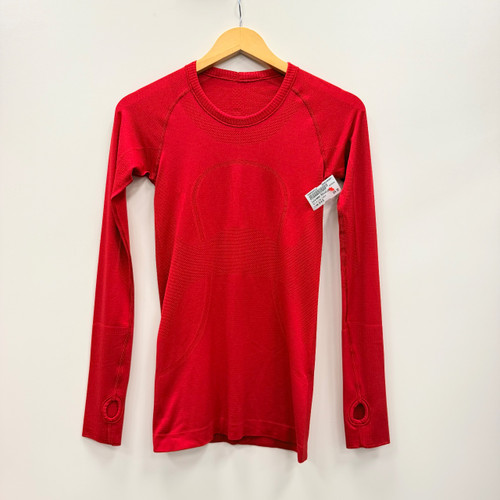 Vist Large View of Product Image Which is Used Lululemon Athletica Active Long Sleeve S-4/6