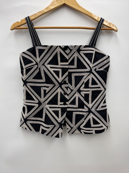 Vist Large View of Product Image Which is Used Unbranded Sleeveless Top S-4/6