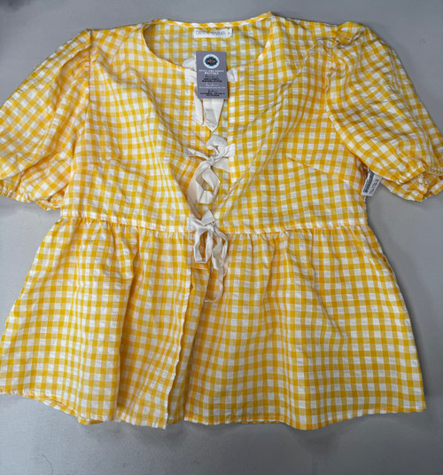 Vist Large View of Product Image Which is Used Grace + Emma Short Sleeve Top L-12/14