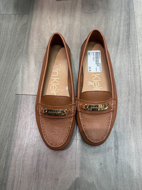 Vist Large View of Product Image Which is Used Calvin Klein Flats 7