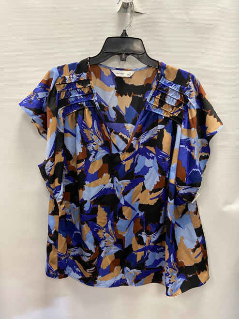 Vist Large View of Product Image Which is Used Nine West Short Sleeve Top 1X-18