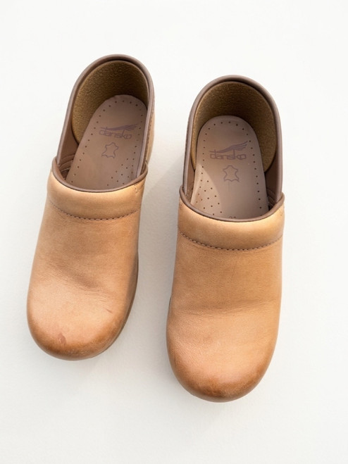 Vist Large View of Product Image Which is Used Dansko Clogs 7