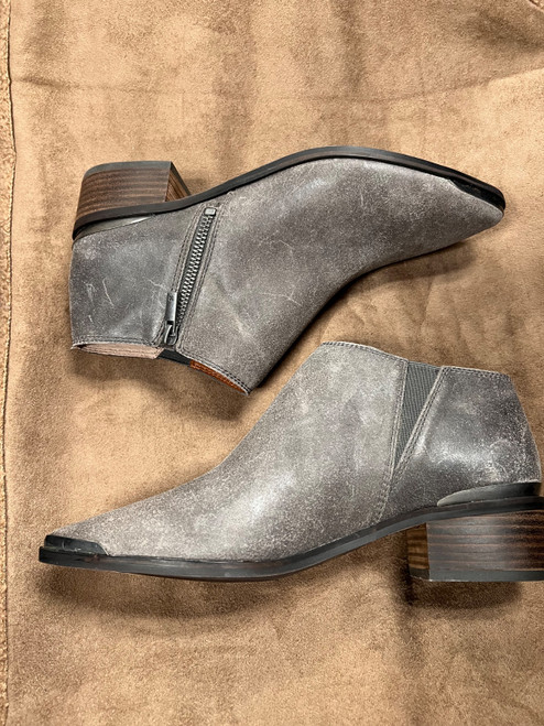 Vist Large View of Product Image Which is Used Lucky Brand Ankle Boots 9