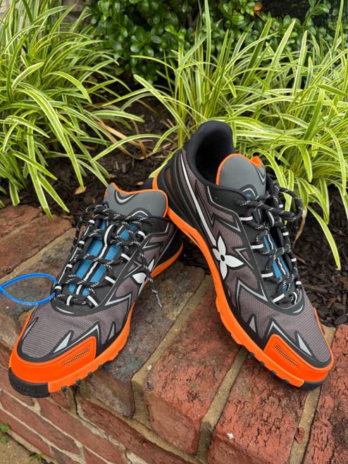 Vist Large View of Product Image Which is Used Louis Vuitton Mens athletic Shoes 8