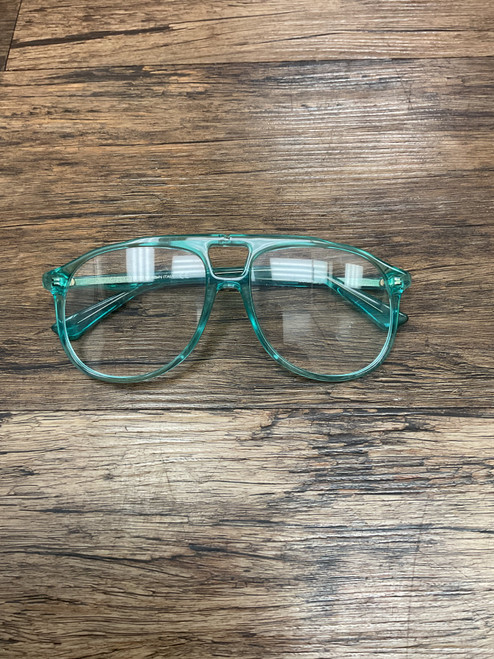 Vist Large View of Product Image Which is Used Gucci sunglasses 