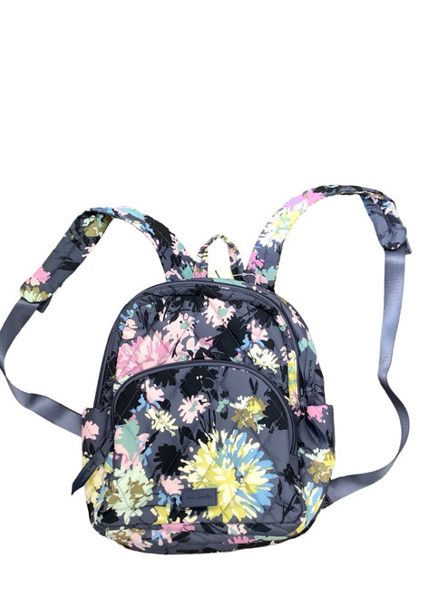 Vist Large View of Product Image Which is Used Vera Bradley Large Handbag