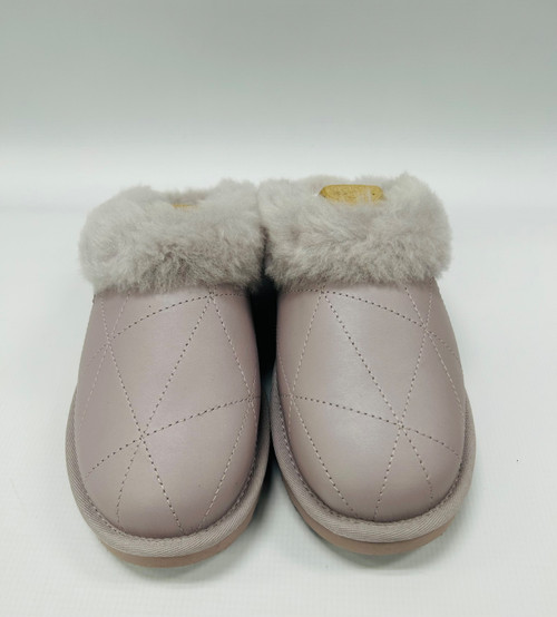 Vist Large View of Product Image Which is Used Ugg Australia Casual Shoes 8