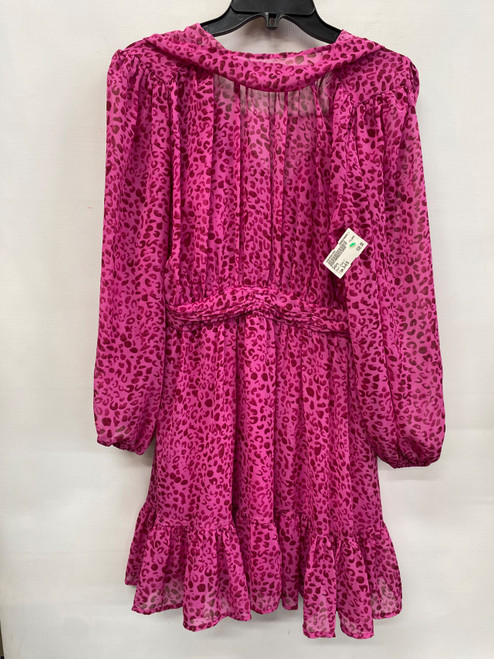 Vist Large View of Product Image Which is Used Entro Short Dress F S-4/6