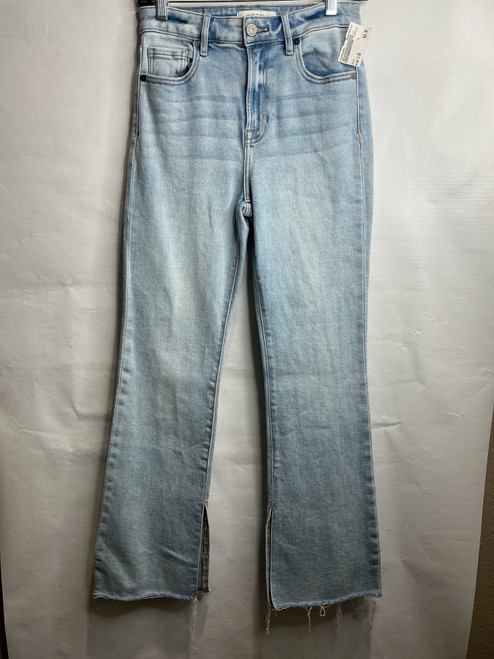 Vist Large View of Product Image Which is Used Hidden Denim 2-26