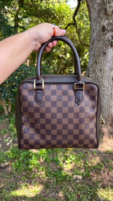 Vist Large View of Product Image Which is Used Louis Vuitton Small Leather Handbag