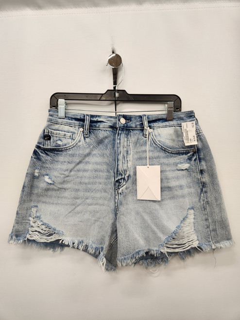Vist Large View of Product Image Which is Used Kancan Shorts 8-29