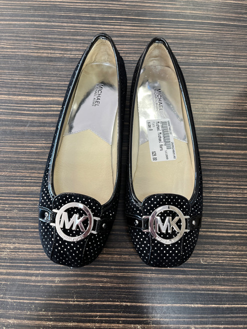 Vist Large View of Product Image Which is Used Michael Michael Kors Flats 9