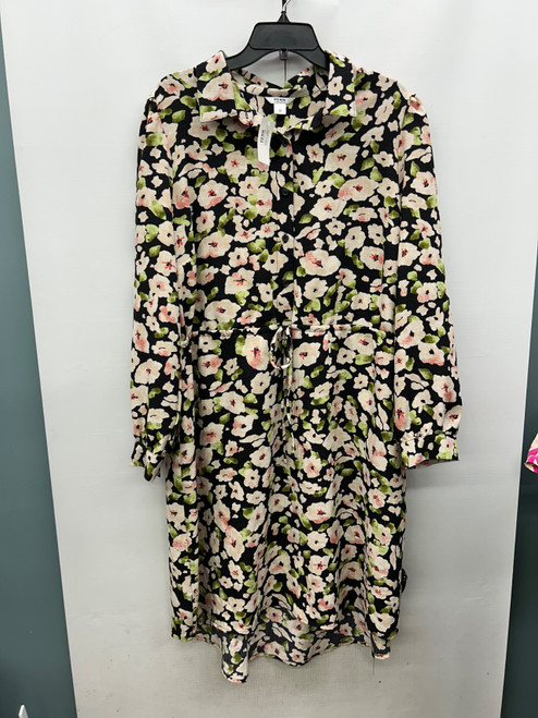 Vist Large View of Product Image Which is Used Penningtons Short Dress F 3X-22