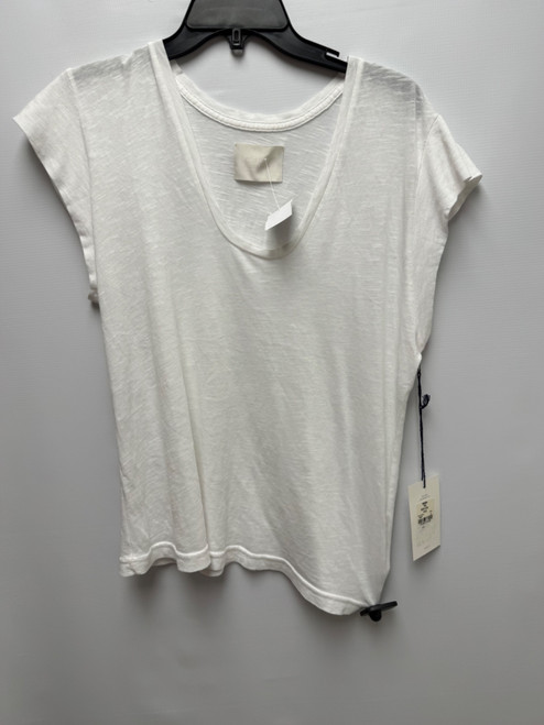 Vist Large View of Product Image Which is Used Unbranded T-Shirt L-12/14