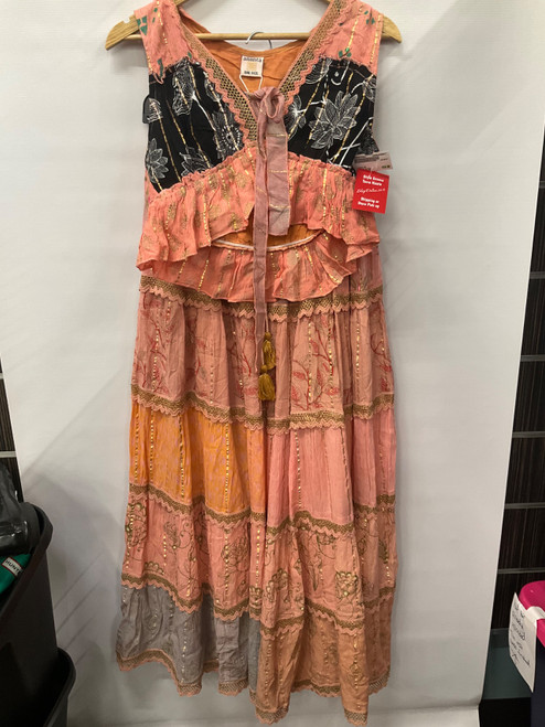 Vist Large View of Product Image Which is Used Unbranded Long Dress F M-8/10