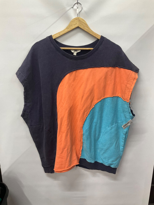 Vist Large View of Product Image Which is Used Unbranded Sleeveless Top M-8/10