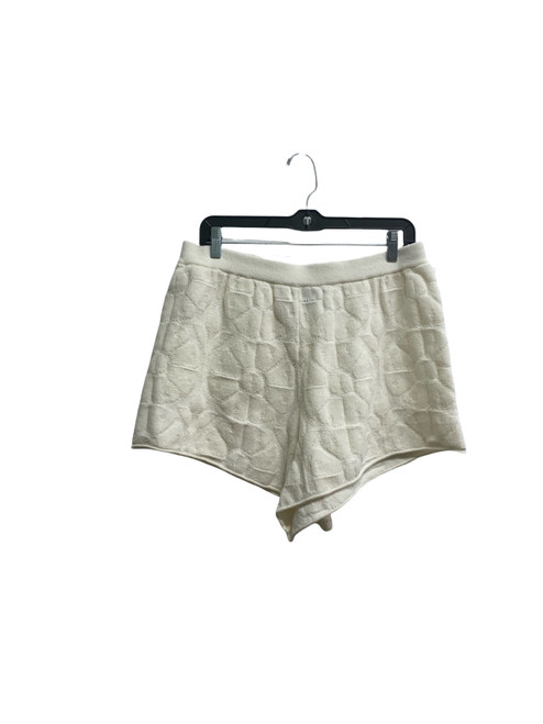 Vist Large View of Product Image Which is Used Roller Rabbit Shorts 12-31