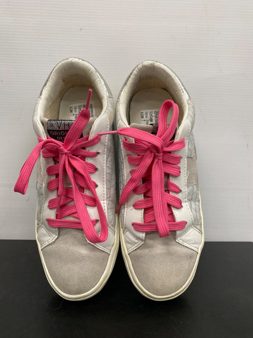 Vist Large View of Product Image Which is Used Vintage Havana Casual Shoes 7