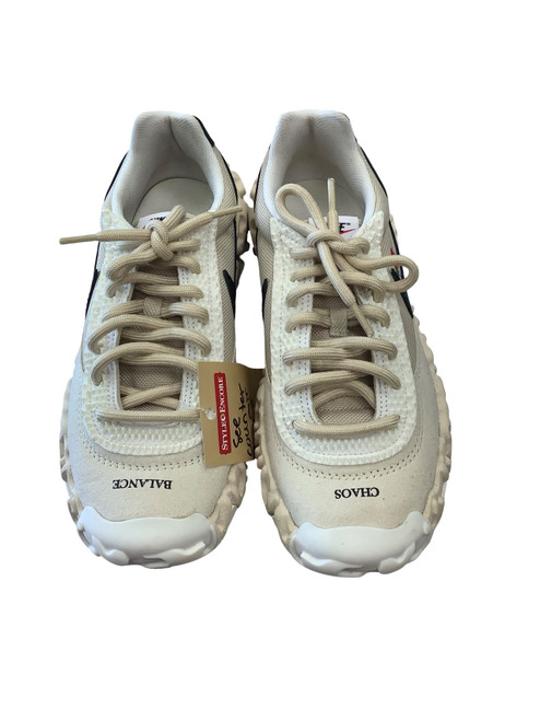 Vist Large View of Product Image Which is Used Nike Casual Shoes 11.5