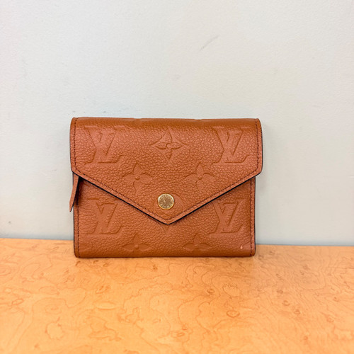 Vist Large View of Product Image Which is Used Louis Vuitton Leather Wallet