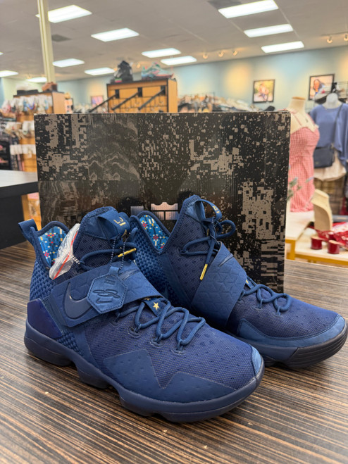 Vist Large View of Product Image Which is Used LeBron Nike Mens Athletic Shoes 12
