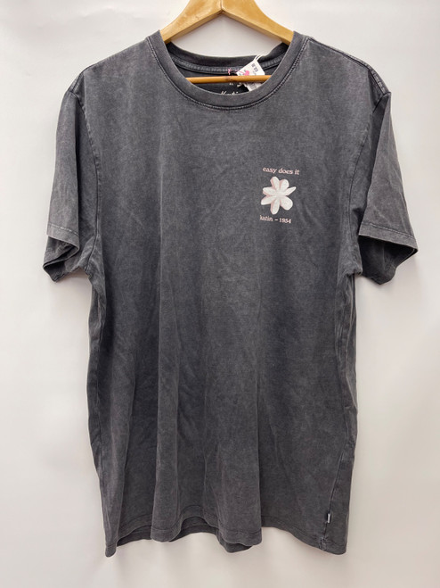 Vist Large View of Product Image Which is Used Katin Mens Short Sleeve Top XL/17-17.5