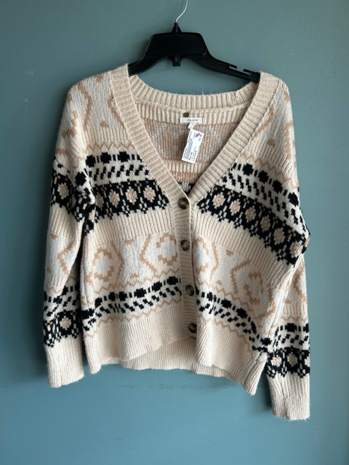 Vist Large View of Product Image Which is Used Maurices Lightweight Sweater S-4/6
