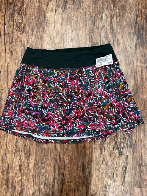 Vist Large View of Product Image Which is Used Lululemon Athletica Active Skirt 4-27