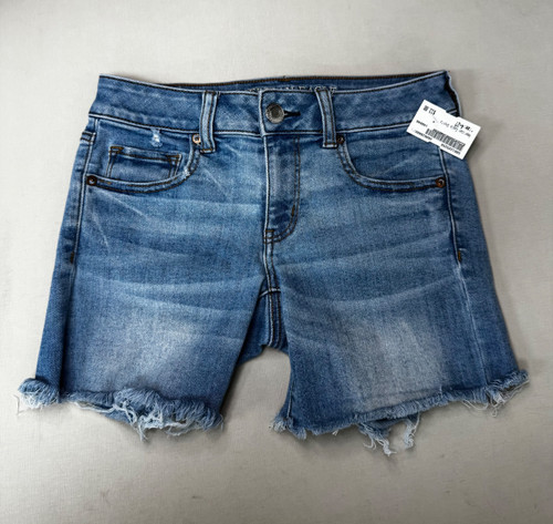 Vist Large View of Product Image Which is Used  American Eagle Shorts 4-27