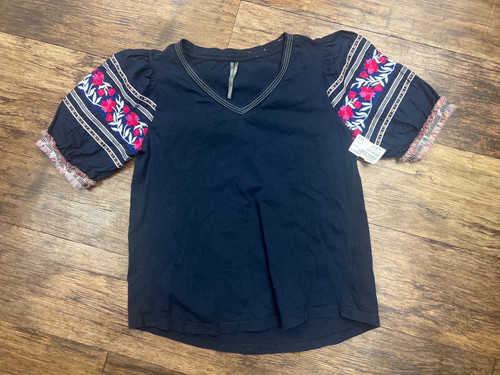 Vist Large View of Product Image Which is Used Anthropologie Short Sleeve Top XS-0/2