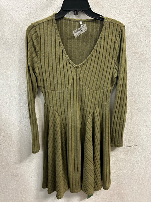 Vist Large View of Product Image Which is Used Unbranded Short Dress B M-8/10