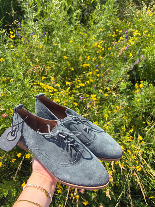 Vist Large View of Product Image Which is Used Frye Casual Shoes 7
