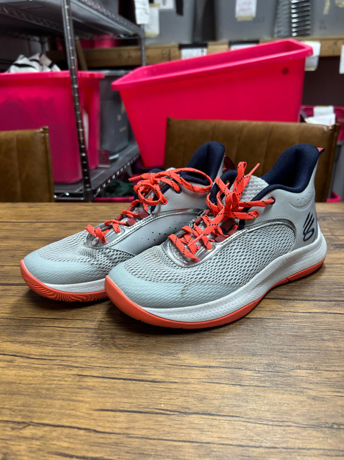 Vist Large View of Product Image Which is Used Under Armour Mens Athletic Shoes 8.5