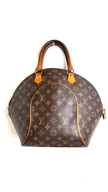 Vist Large View of Product Image Which is Used Louis Vuitton Large Leather Handbag