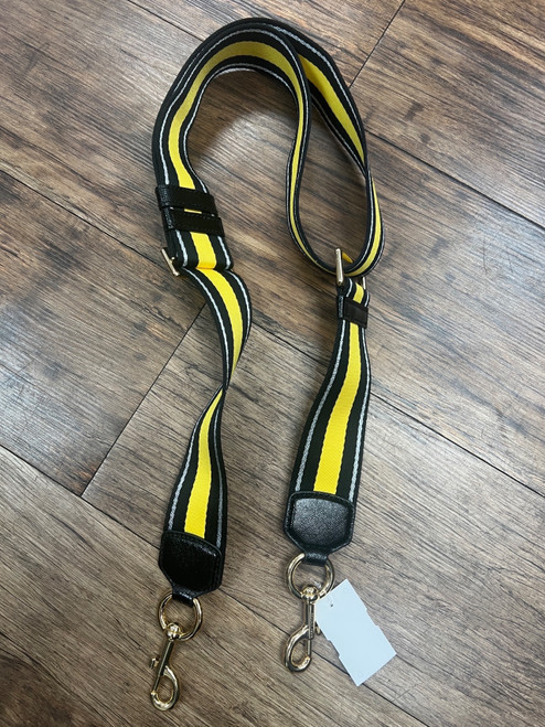 Vist Large View of Product Image Which is Used Marc Jacobs strap
