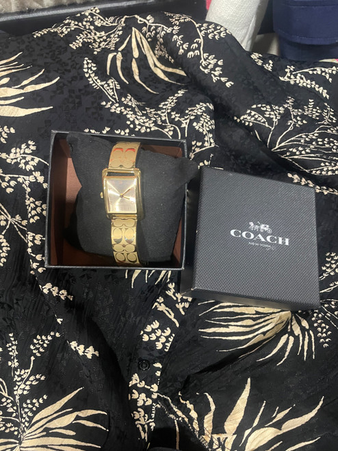 Vist Large View of Product Image Which is Used Unbranded Watch